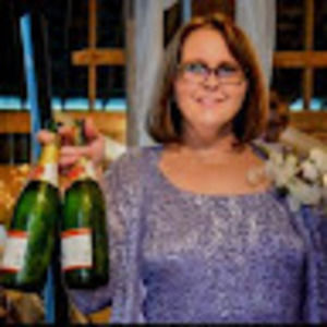 Meet your Posher, Carrie